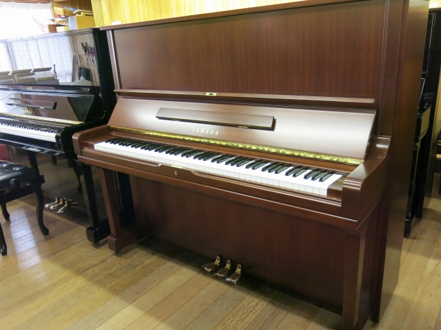 YAMAHA 中核モデル U30A アップライトピアノ